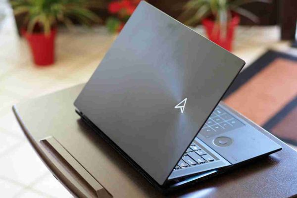 华硕笔记本Zenbook Pro 16X评测：快速、功能丰富
