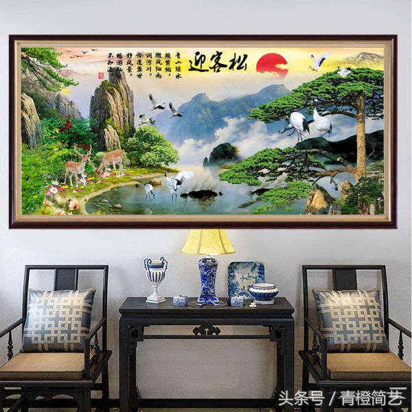 迎客松的寓意是什么，家居装饰画中迎客松代表什么含义