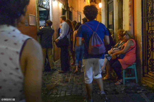 里斯本是哪个国家的，听说里斯本夜生活热情奔放