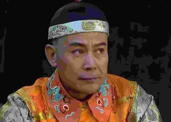 康熙是明君还是昏君，为何会在晚年时期变得昏庸？
