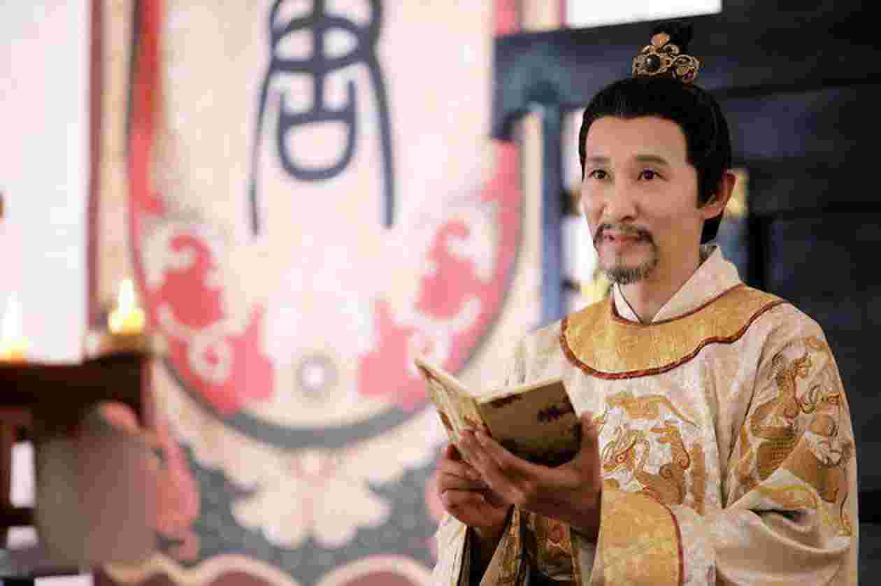 唐肃宗李亨是昏君还是明君，他扛起大唐半壁江山