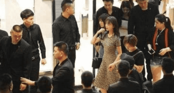 艺人和明星的区别，为什么差异如此大呢？