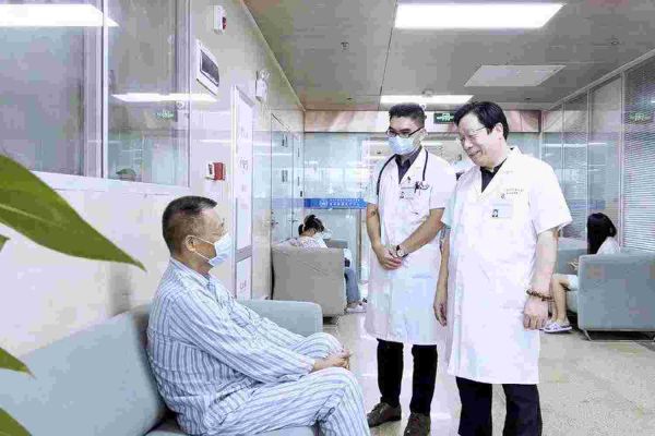 放疗和化疗有什么区别？放疗和化疗有哪些不同?