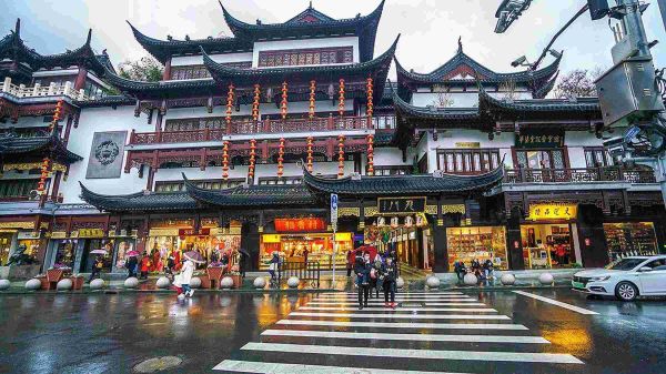 上海人气最旺的十大景点（上海最受欢迎十大景点）