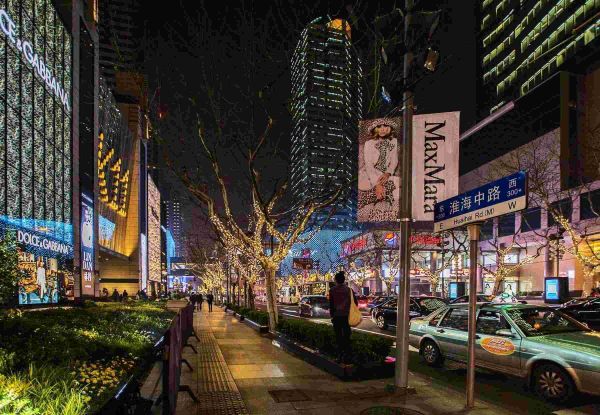 上海人气最旺的十大景点（上海最受欢迎十大景点）