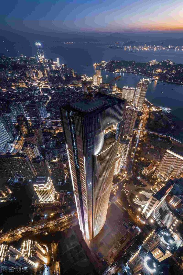 中国十大必去旅游城市，国内十大热门旅游城市推荐