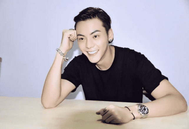 学历最低的十大明星，这10位明星学历低到离谱