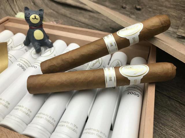 世界十大顶级雪茄品牌（每一根都是奢侈）