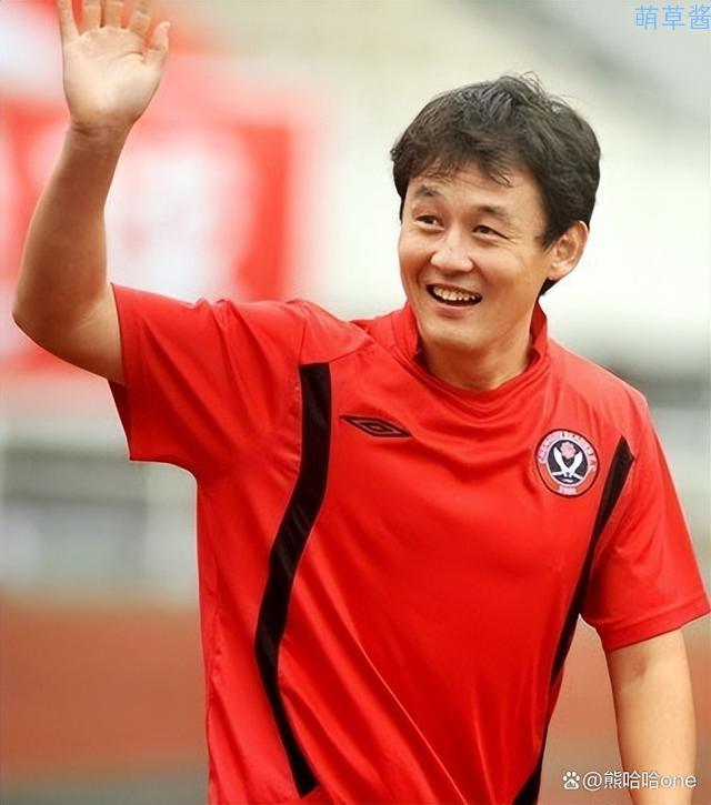 中国足球历史十大球星名单（中国历史足坛代表性的十大球员）