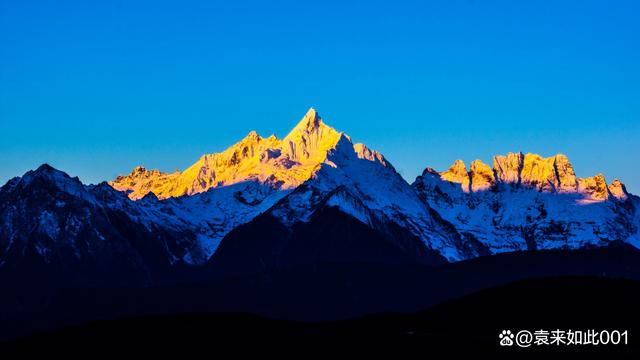 中国哪座山最美最壮观，中国最美丽的十大名山盘点
