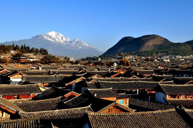 中国接待游客最多十大景点（中国十大人气最高的景点排行）