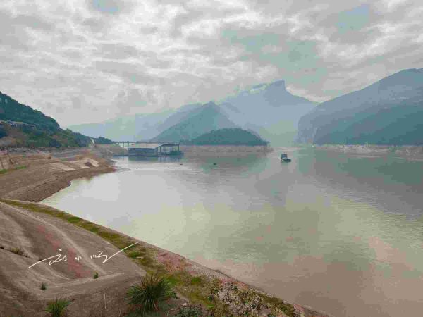 10元背面的风景是哪里，就在重庆市的这个县