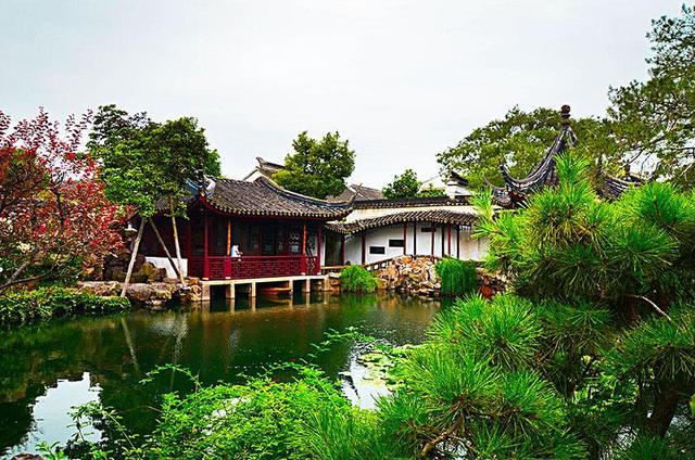 中国接待游客最多十大景点（中国十大人气最高的景点排行）