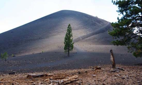 地球史上毁灭性最大的十大火山（10座最可怕的火山）