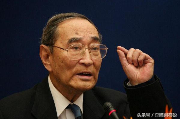 中国十大知名经济学家，你喜欢谁的学说