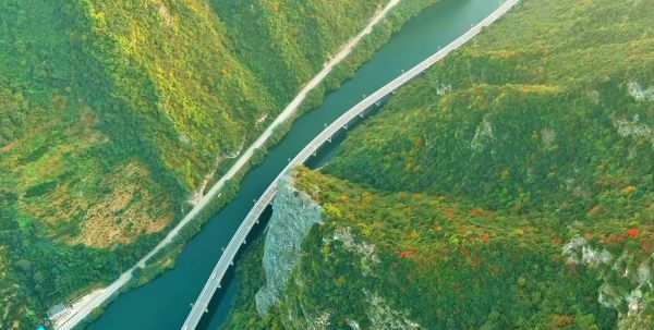 中国十大最美自驾公路（自驾10条风景绝美的公路）