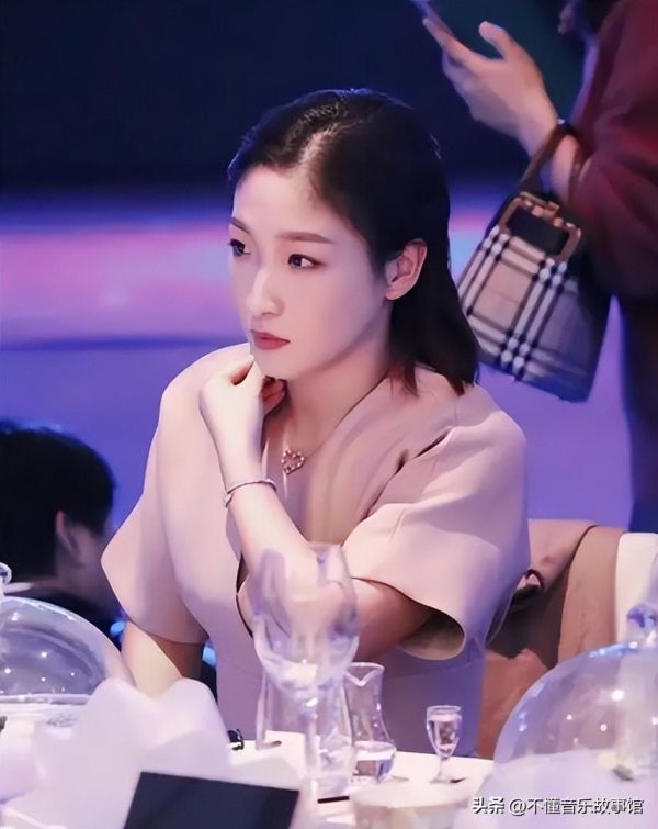 世界乒坛十大最美球员(盘点世界乒坛的10大美女) 世界乒坛十大最美球员(盘点世界乒坛的10大美女)