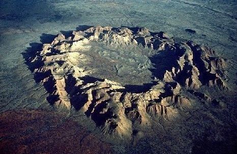 地球上最大的陨石坑在哪，地球上十大陨石坑盘点