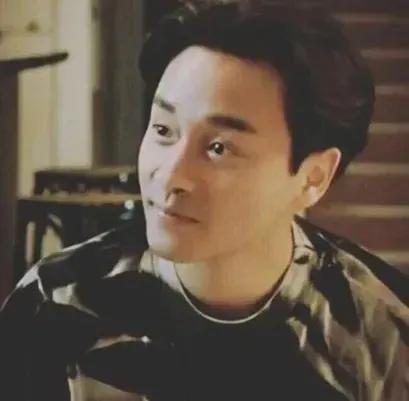 粤语十大经典名曲（10首经典情怀粤语歌曲盘点）