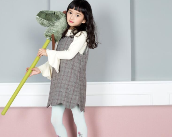 婴儿服装十大知名品牌，最受宝妈欢迎的十大童装品牌