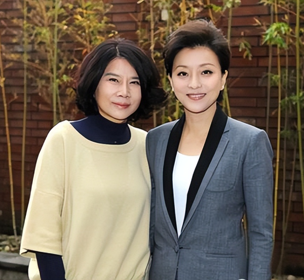 董明珠结了几次婚（铁娘子三十岁丧夫后白手起家的传奇人生）