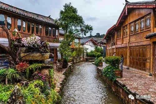 国内十大旅游景点排名（旅游景点排行榜前十名）
