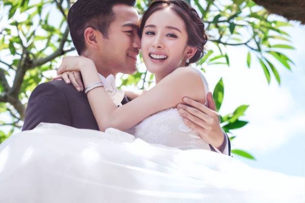 罗晋和唐嫣什么时候离的婚（晋和唐嫣婚变传闻）