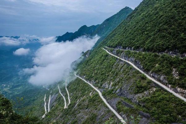中国十大最美自驾公路（自驾10条风景绝美的公路）