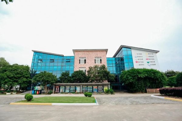 宁波十大贵族学校，浙江宁波十大排名贵族学校