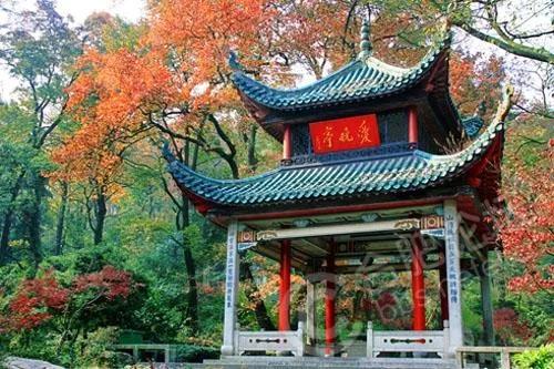 中国古代十大名亭（中国历史上十大古亭）