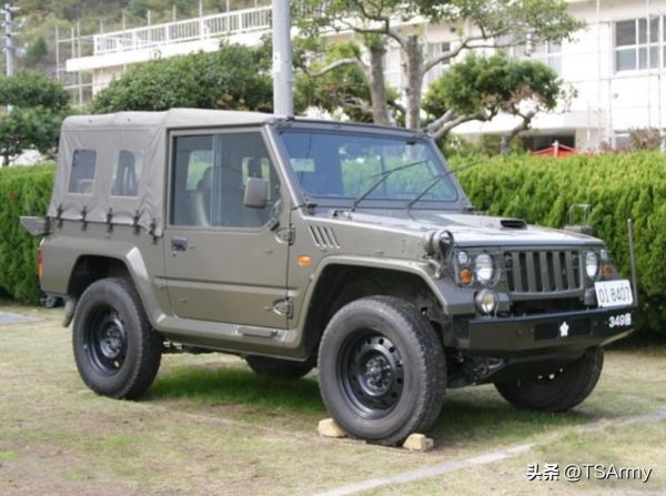 十大经典军用吉普车(世界公认十大顶级军用越野车) 十大经典军用吉普车(世界公认十大顶级军用越野车)