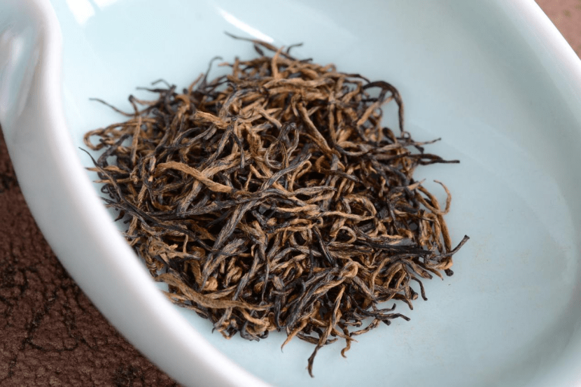 十大名茶哪个口感最香（网友：难分伯仲 ）