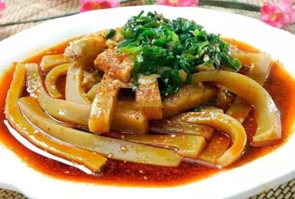 西宁必吃的十大美食（来西宁必吃十大美食推荐）
