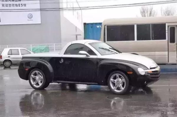 全球最丑十大车型（世界上最丑的10辆车）