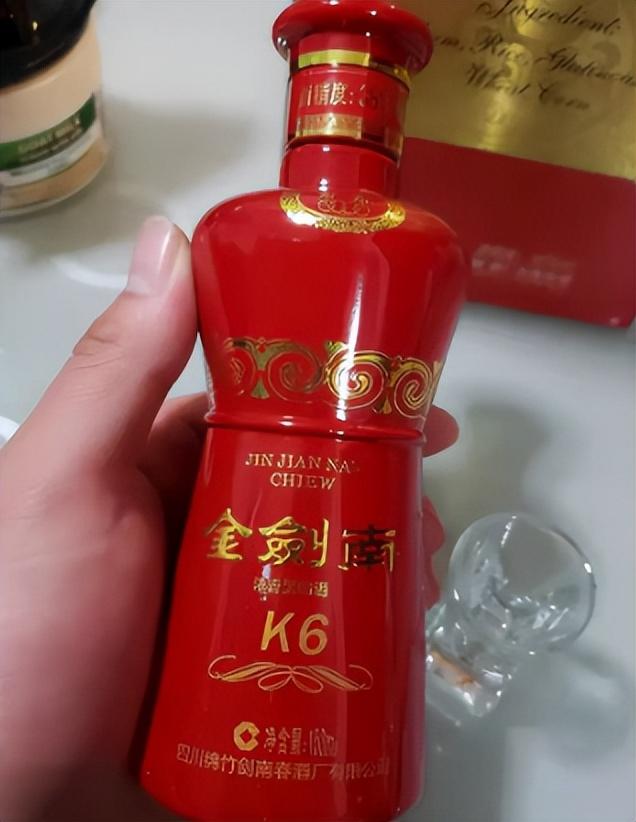 真正的纯粮白酒推荐，这10款白酒100%纯粮佳酿