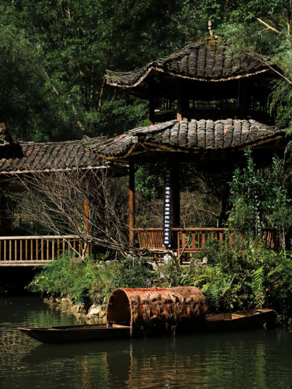 重庆旅游景点排行榜前十名（重庆十大最好玩的景点）