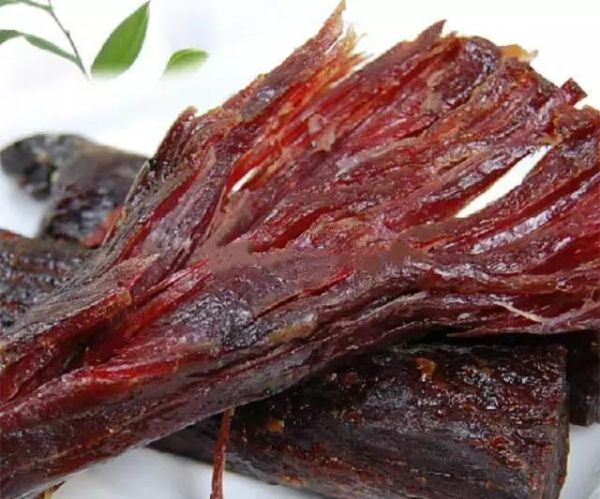 西宁必吃的十大美食（来西宁必吃十大美食推荐）
