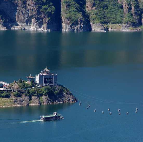 秦皇岛旅游攻略景点推荐，秦皇岛十大必去景点排名