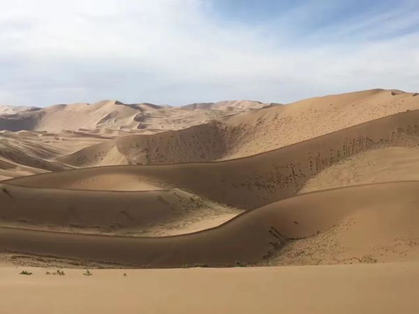 世界十大最迷人沙漠（越野人向往的10个沙漠）