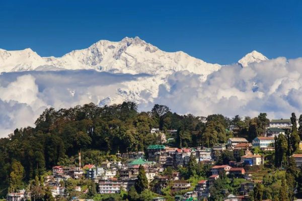 世界上最难攀登的十大山峰，最危险也最致命的山峰
