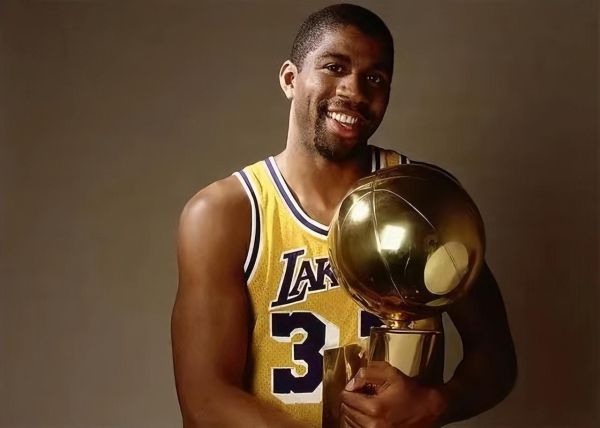 nba历史十大控卫（NBA实力最强的十大控球后卫）