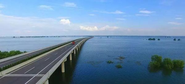 中国十大最美自驾公路（自驾10条风景绝美的公路）