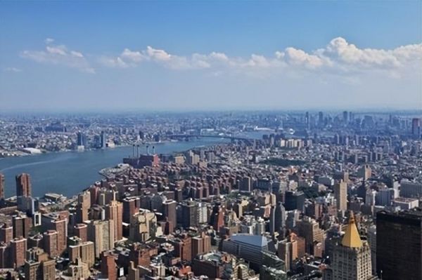 世界上最大的城市是哪个城市？（东京是地球上最大的城市）