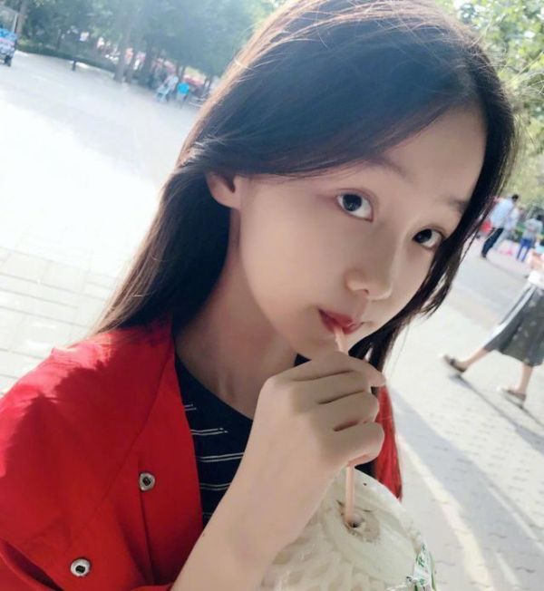 世界上最漂亮的小女孩排行榜：每个都像天使一样