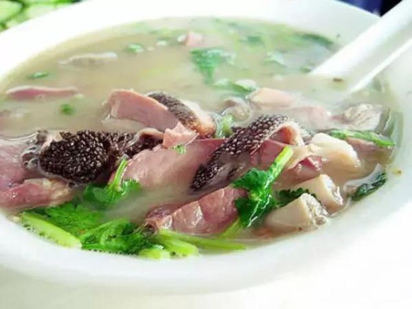 西宁必吃的十大美食（来西宁必吃十大美食推荐）