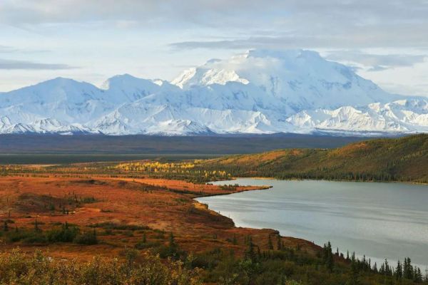 世界上最难攀登的十大山峰，最危险也最致命的山峰