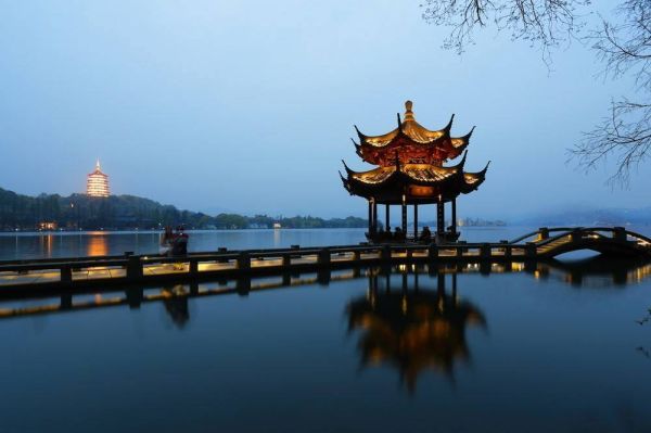 中国十大旅游城市（中国十大必去旅游城市推荐）