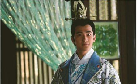 杨洋演过所有的电视剧（杨洋出演的17部电视剧盘点）