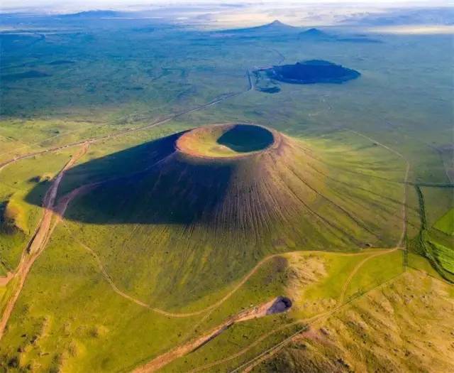 中国火山主要分布在哪里，中国境内的十大火山盘点