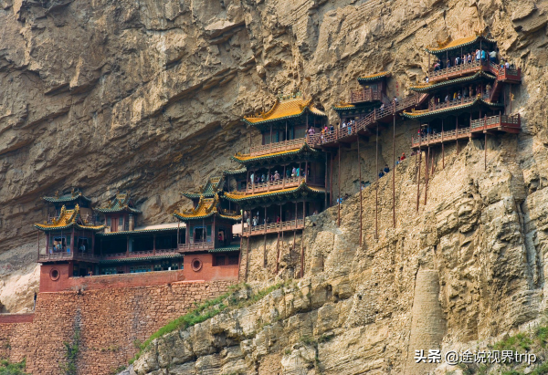 中国十大建筑奇迹（10个悬崖上的建筑奇迹）